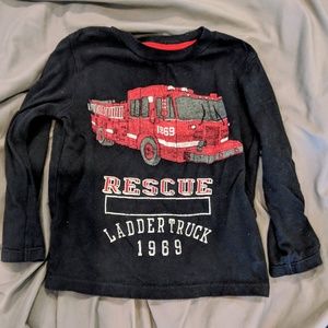 Baby Gap long sleeve firetruck tee size 2T